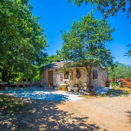 Holiday home House Legovic *